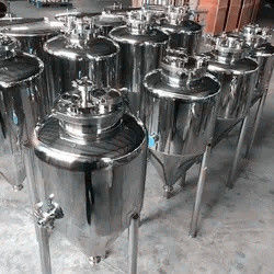Un buon prezzo. Fermentatore conico in acciaio inossidabile in linea