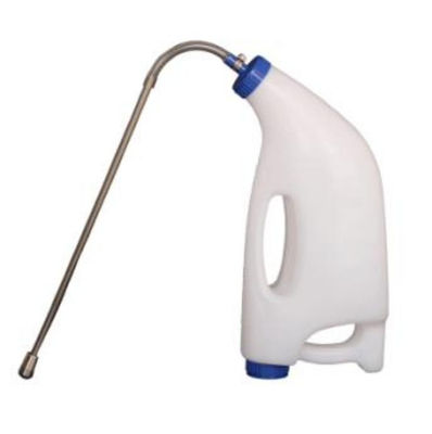 Un buon prezzo. Bottone di acqua per vitelli in linea