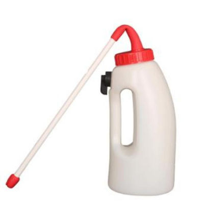 Un buon prezzo. Bottiglia di acqua per vitelli 4L in linea